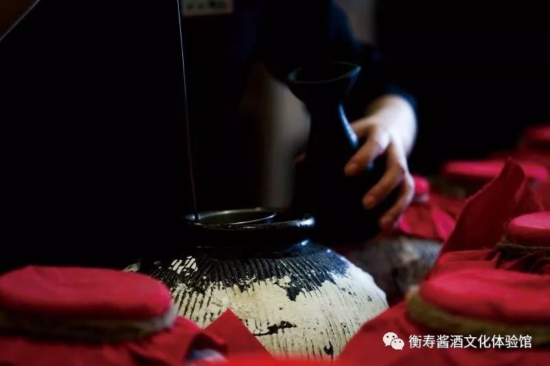 白酒gb/t10781.1是什么標準_白酒標準是哪年開始執(zhí)行的_白酒標準是哪一年制定的