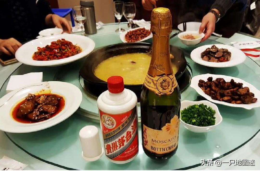 一兩白酒的熱量是多少？喝白酒到底會不會長