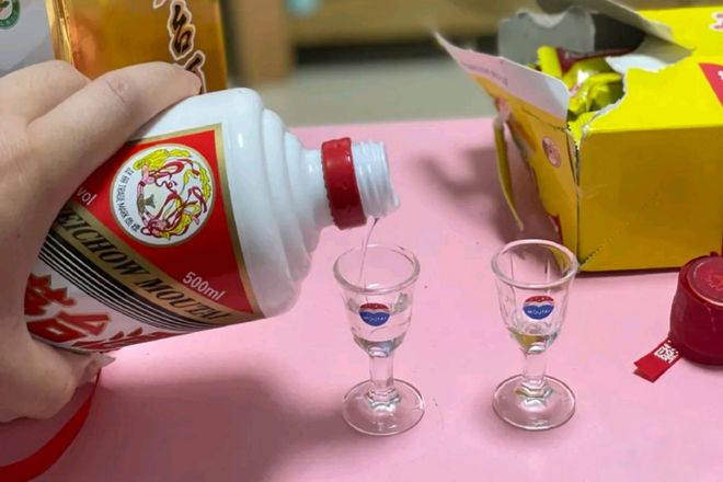 年十大醬酒品牌最新排名！茅臺營收超千億，繼續穩坐榜一