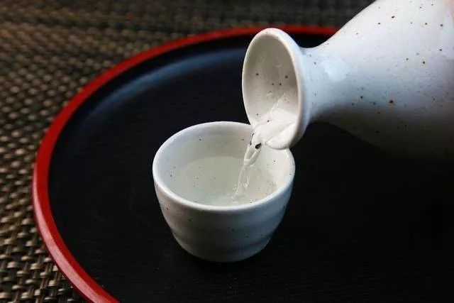 100毫升53度白酒的熱量_150ml白酒熱量_100毫升白酒熱量多少